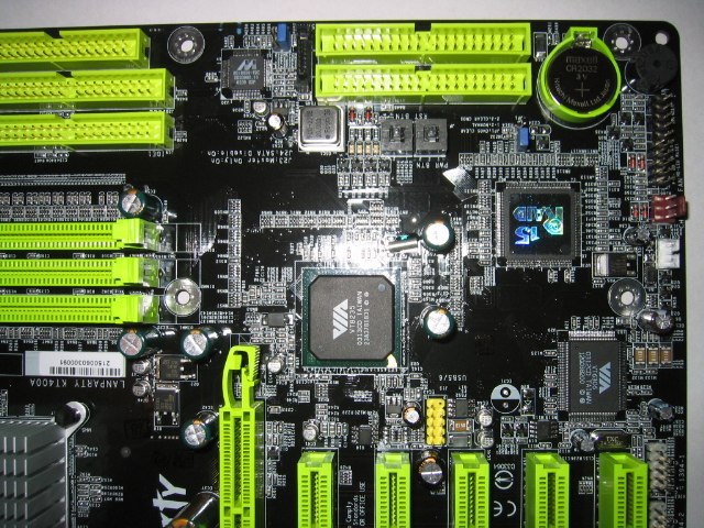 DFI KM400-MLV - Carte-mère - micro ATX - Socket A - KM400 - LAN