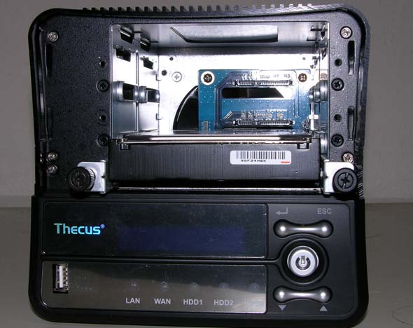 Thecus_N3200_Front_Open_with_drive